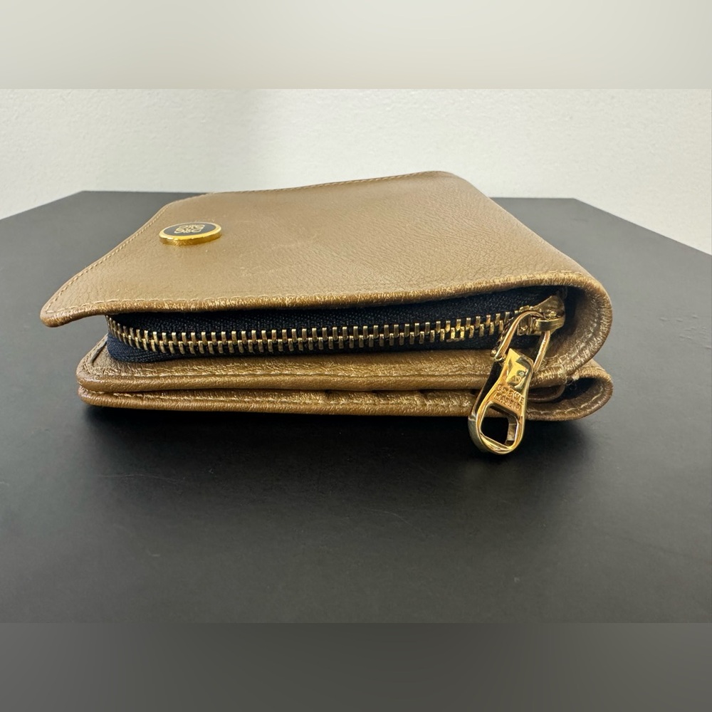 Loewe Gold Shimmer Leather Wallet AUTHENTIC EUC Card holder zipper closure - Picture 11 of 13